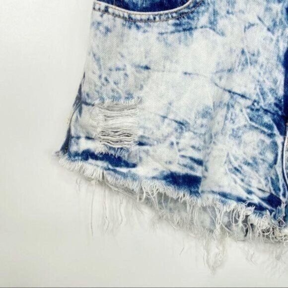 GARAGE White Acid Wash Denim Jean Shorts M - Picture 3 of 6